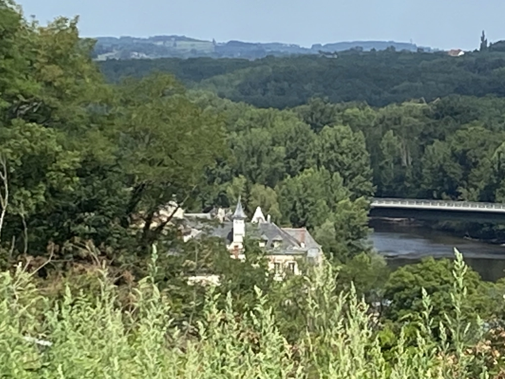 Un aper&ccedil;u de la mairie avec un peu de hauteur