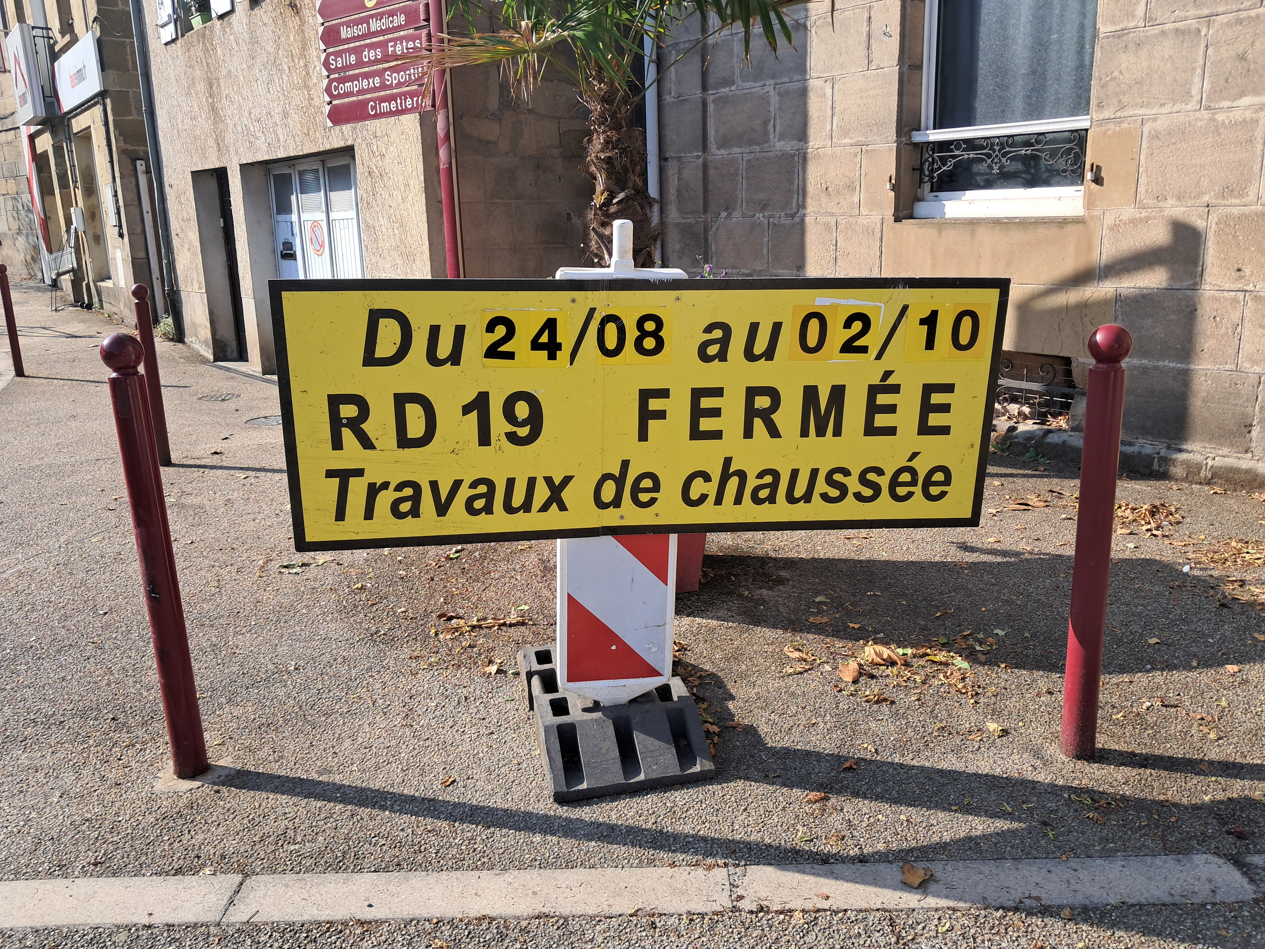 ROUTE BARREE